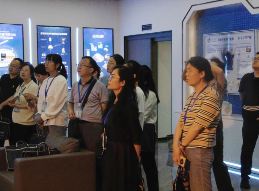 智能断星空网官方站入口-星空online(中国)
｜共交流，谋发展，兰州大学校友莅临珩祥科技
